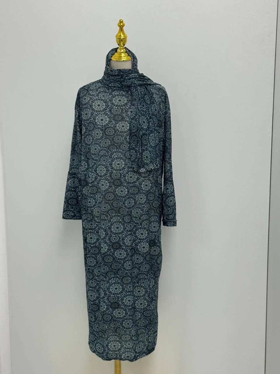 Palestinian Elegance Full Prayer Dress dark blue patterned long sleeve modest ankle length with matching headscarf