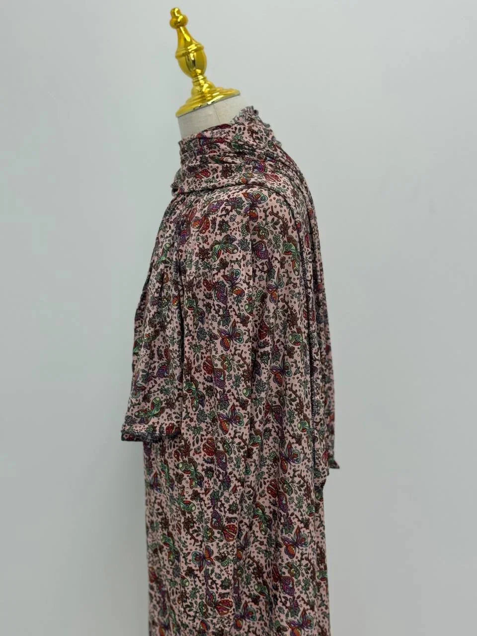 Full Prayer Dress by Palestinian Elegance modest floral paisley long sleeve high neck side view on mannequin