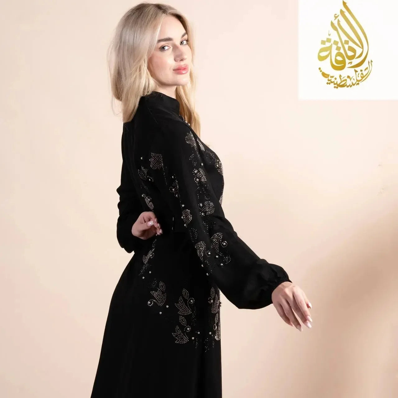 Palestinian Elegance Abaya with Belt and Embroidery Palestinian Elegance