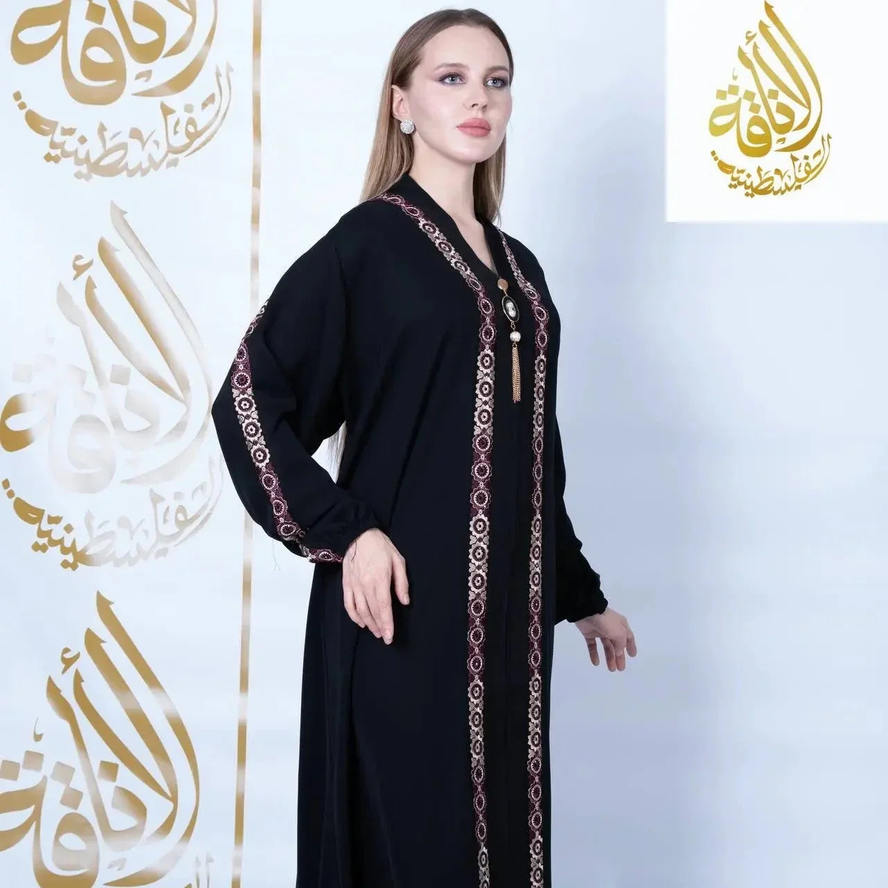 Palestinian Elegance Plus Size Zipper Abaya with Embroidery Palestinian Elegance