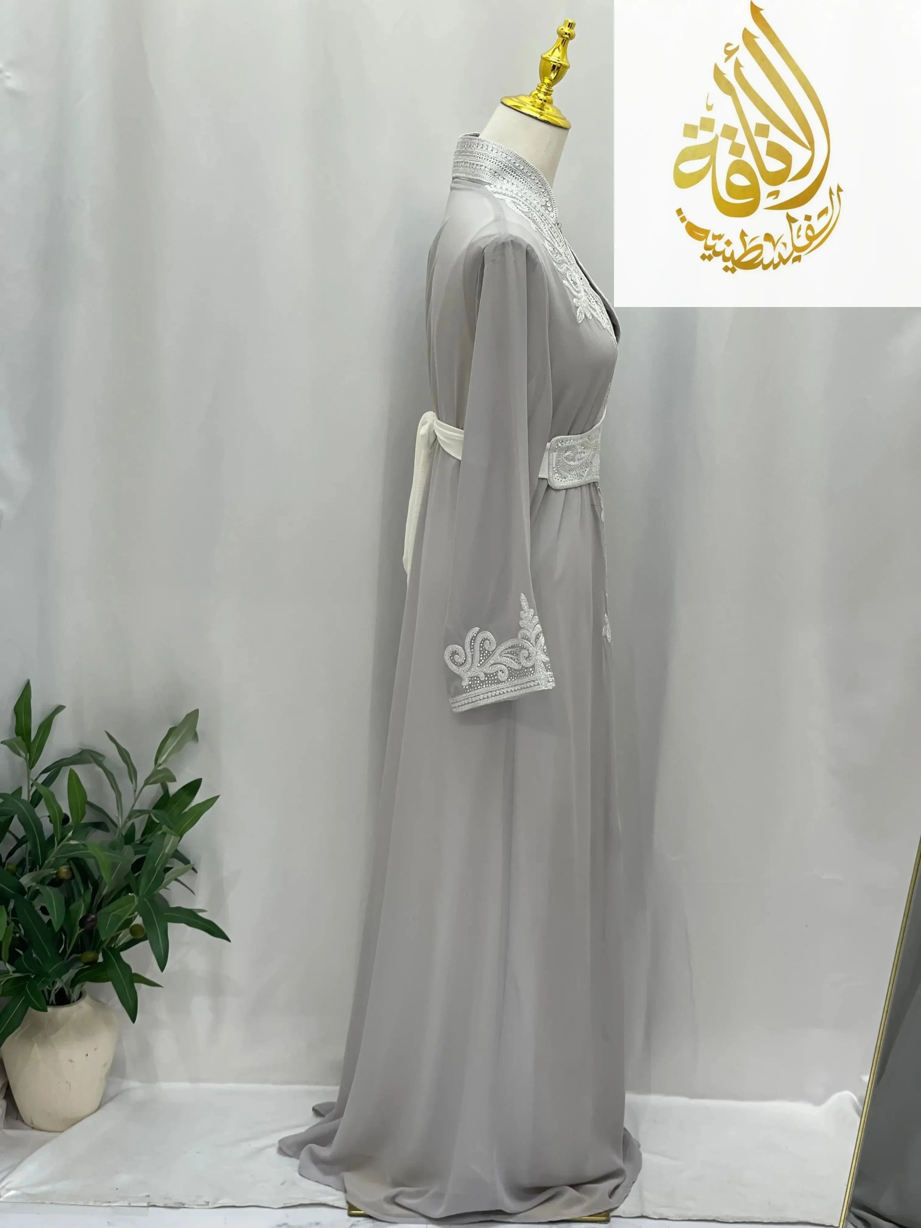 Rania Unique Kaftan - Palestinian Elegance