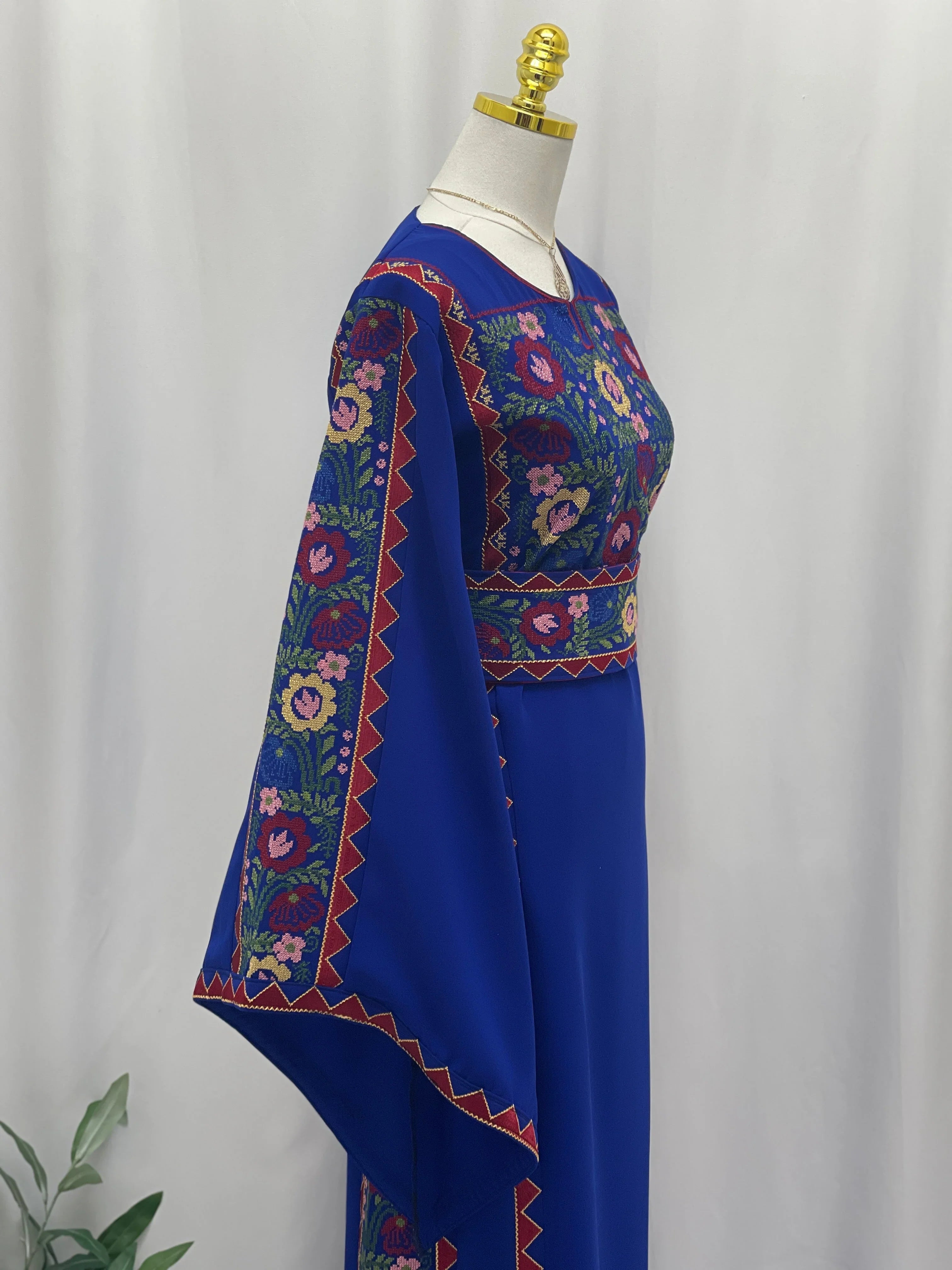Riyahin Embroidered Thobe Palestinian Elegance
