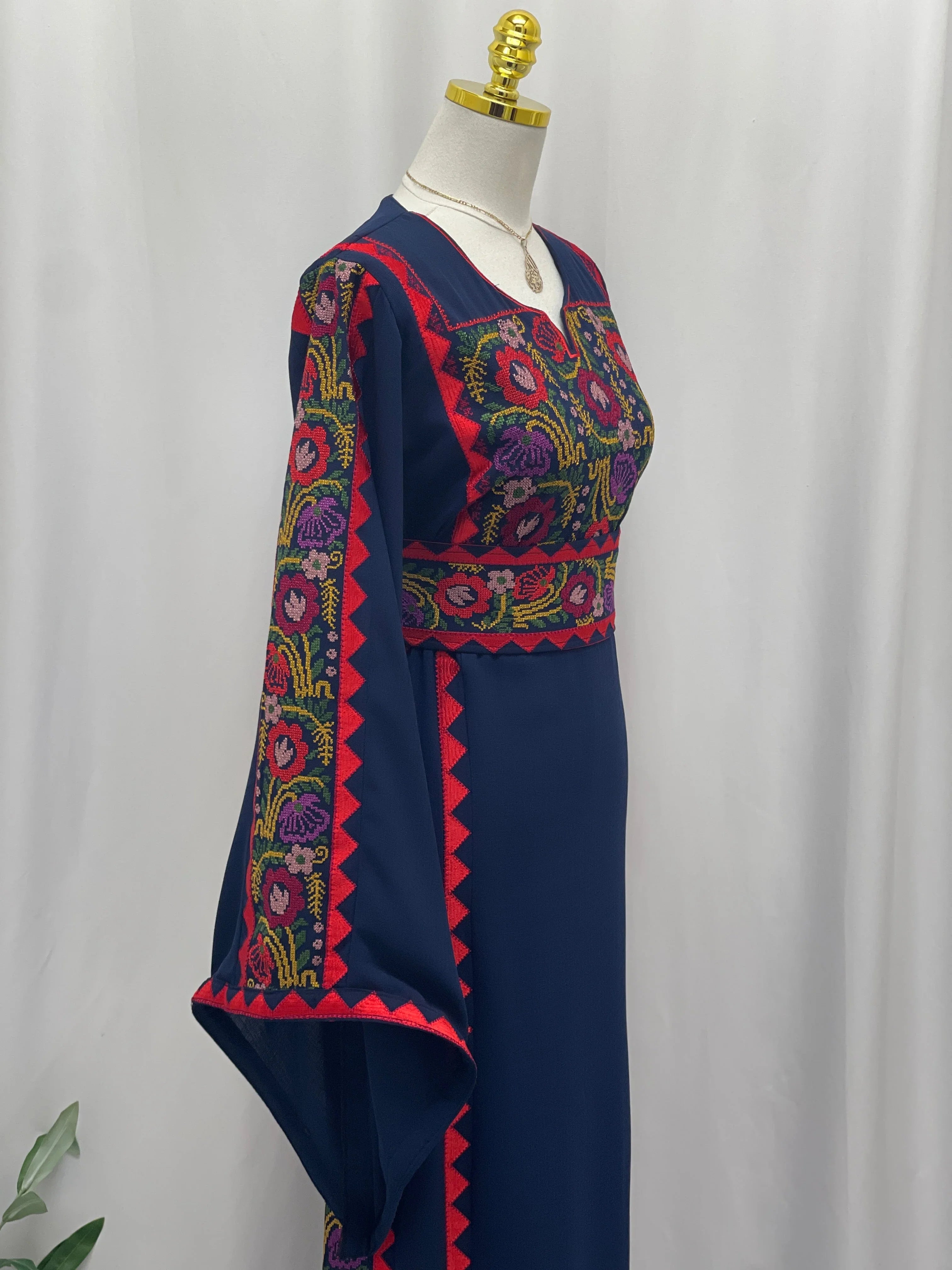 Riyahin Embroidered Thobe Palestinian Elegance