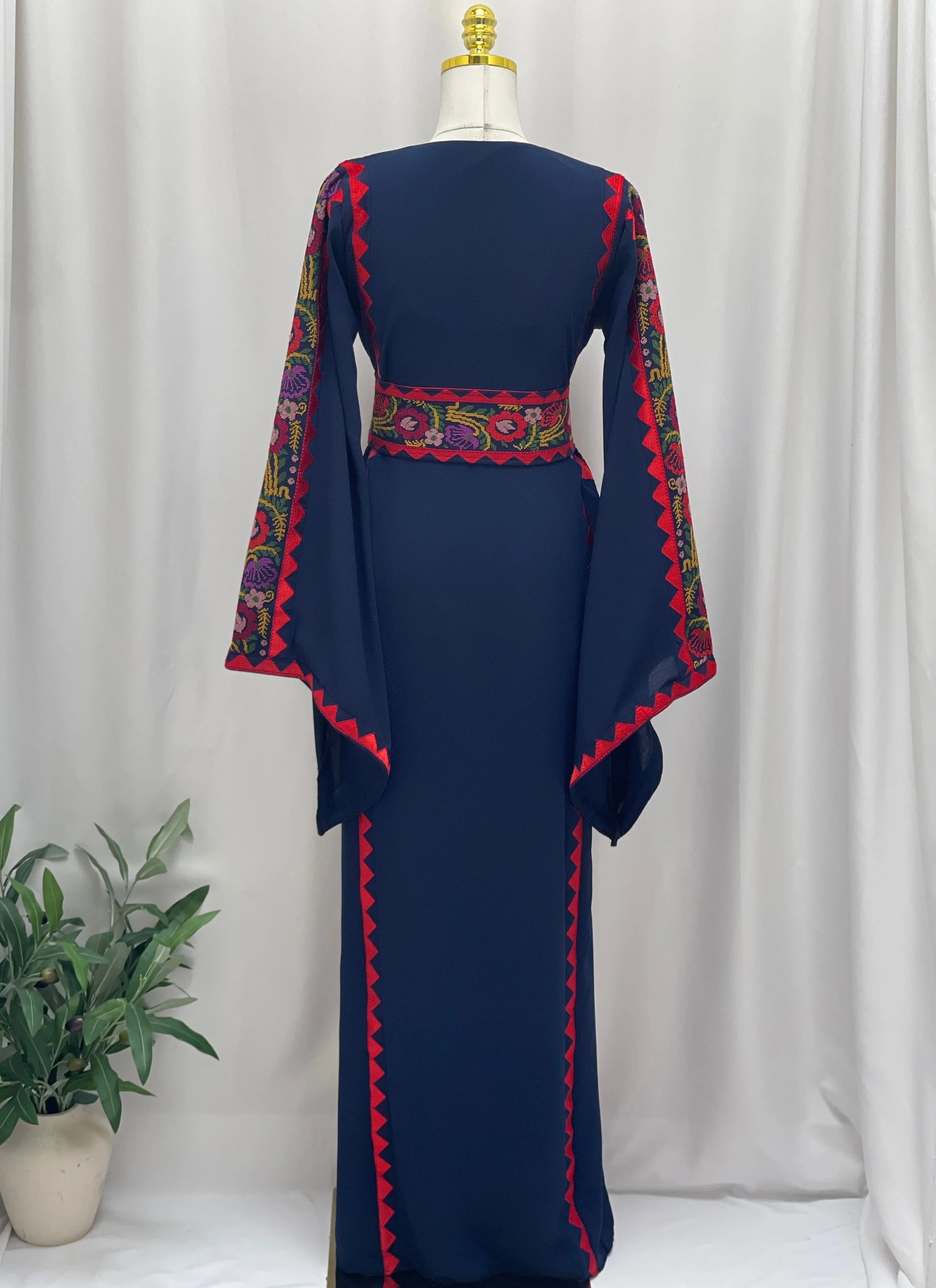 Riyahin Embroidered Thobe Palestinian Elegance