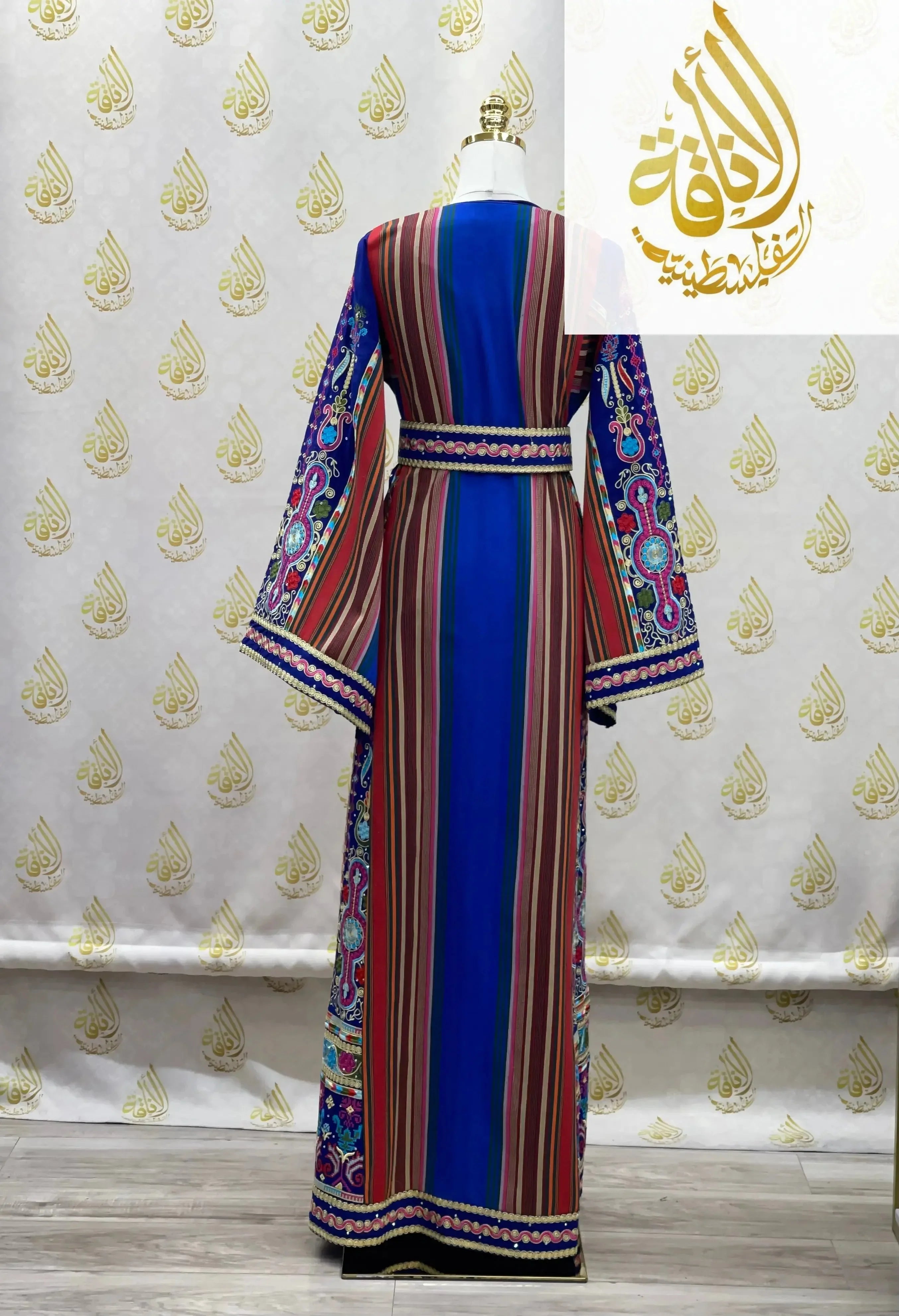 Royal Blue Majdalwi Embroidered Thoub - Elegant Middle Eastern Attire Palestinian Elegance