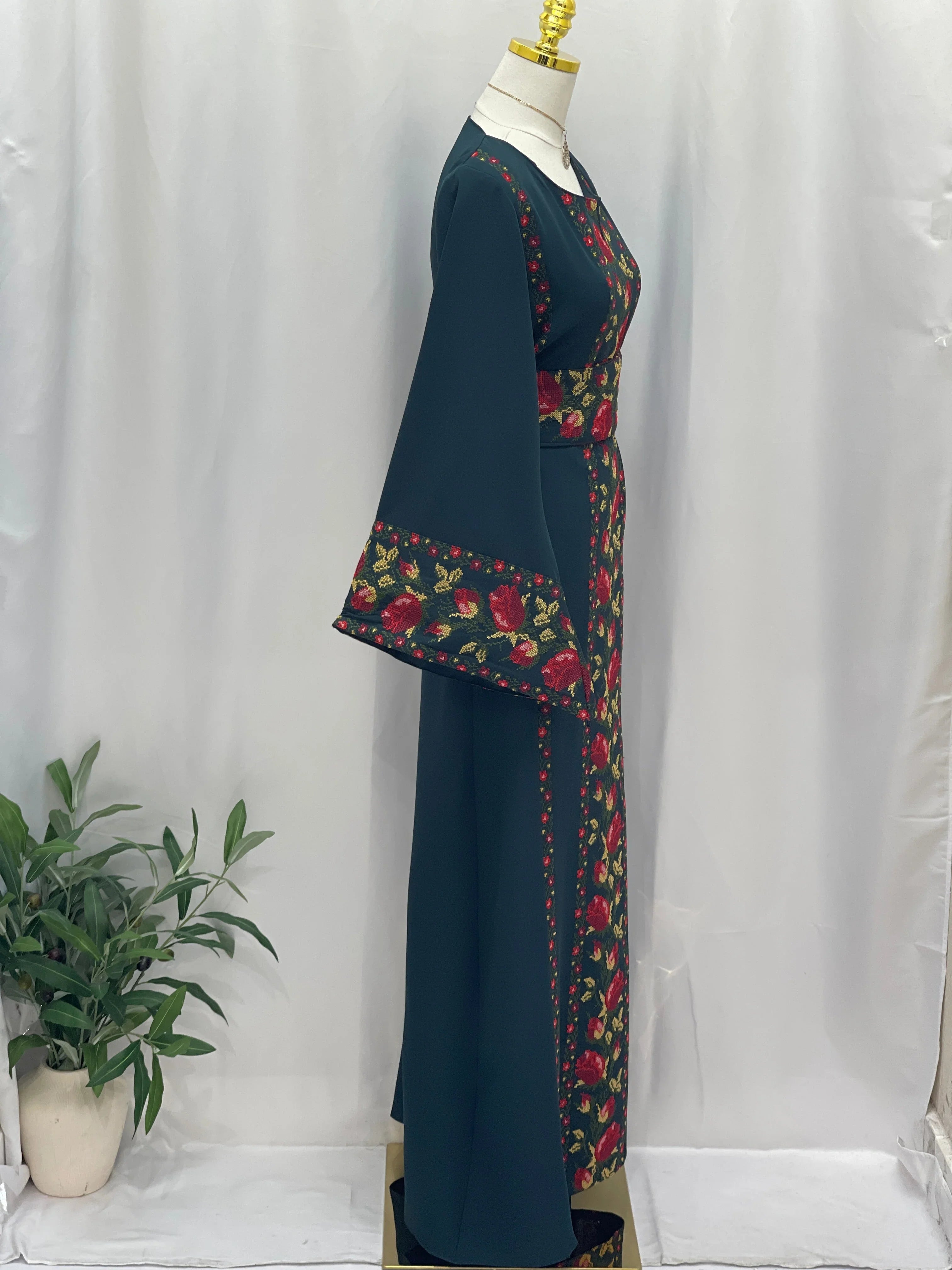 Shaqaeq Embroidered Thobe Offering Both Tradition and Modern Elegance - Palestinian Elegance