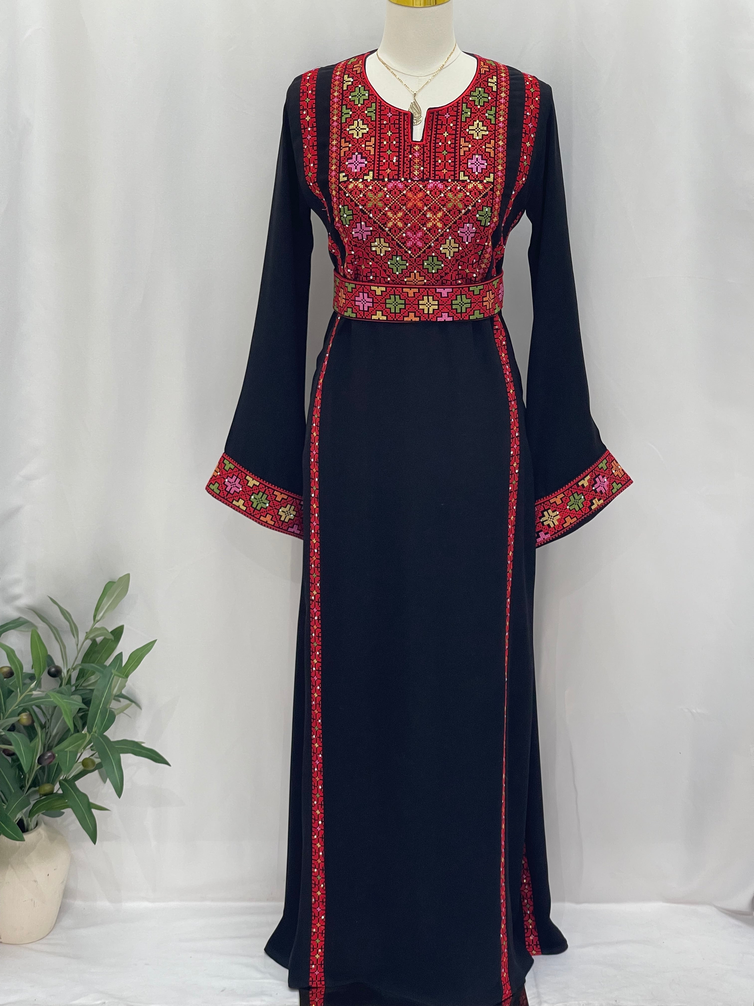 Simple 4 Vin Embroidered Thoub – Timeless Elegance & Modern Tradition - Palestinian Elegance