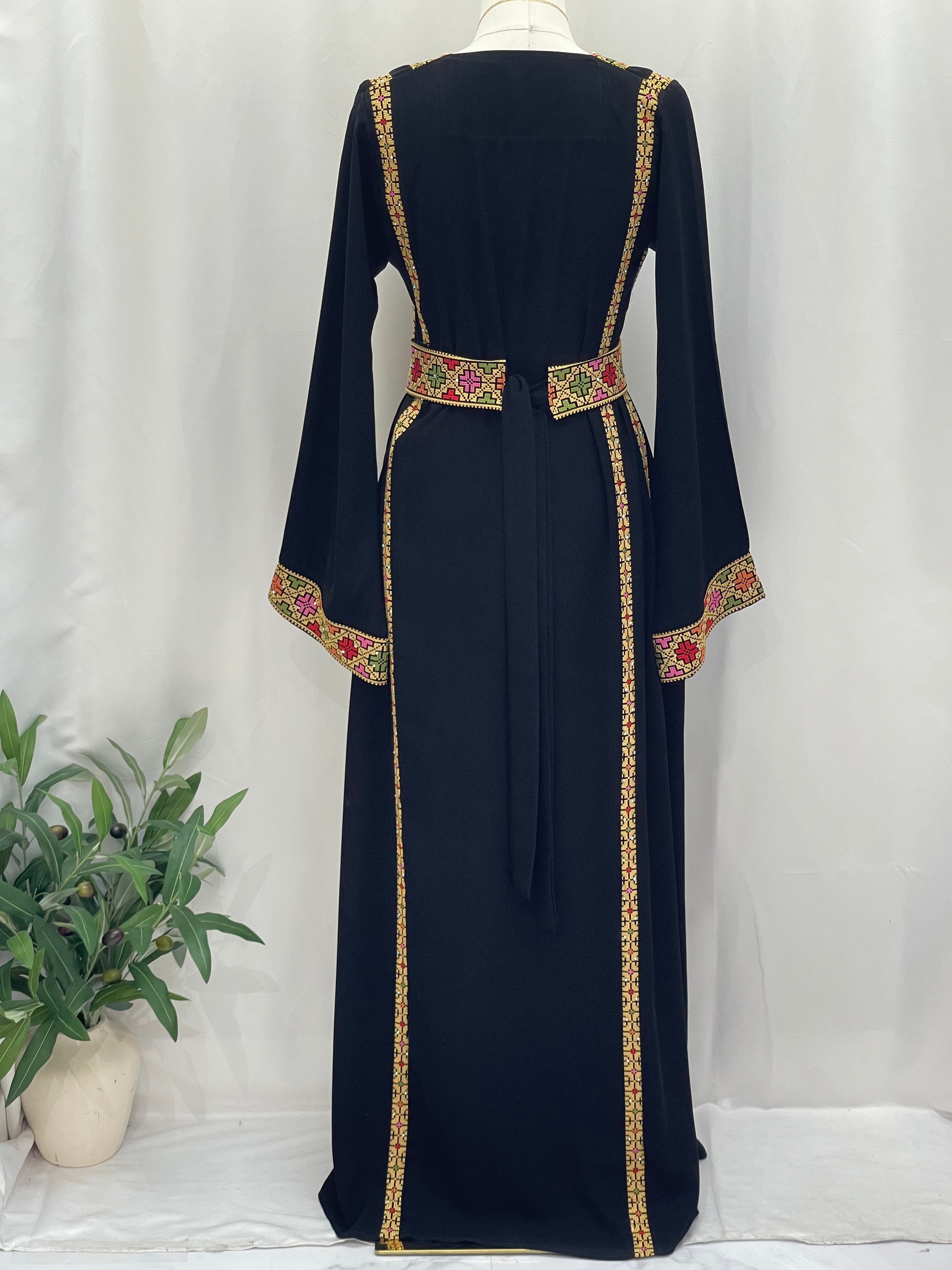 Simple 4 Vin Embroidered Thoub – Timeless Elegance & Modern Tradition - Palestinian Elegance