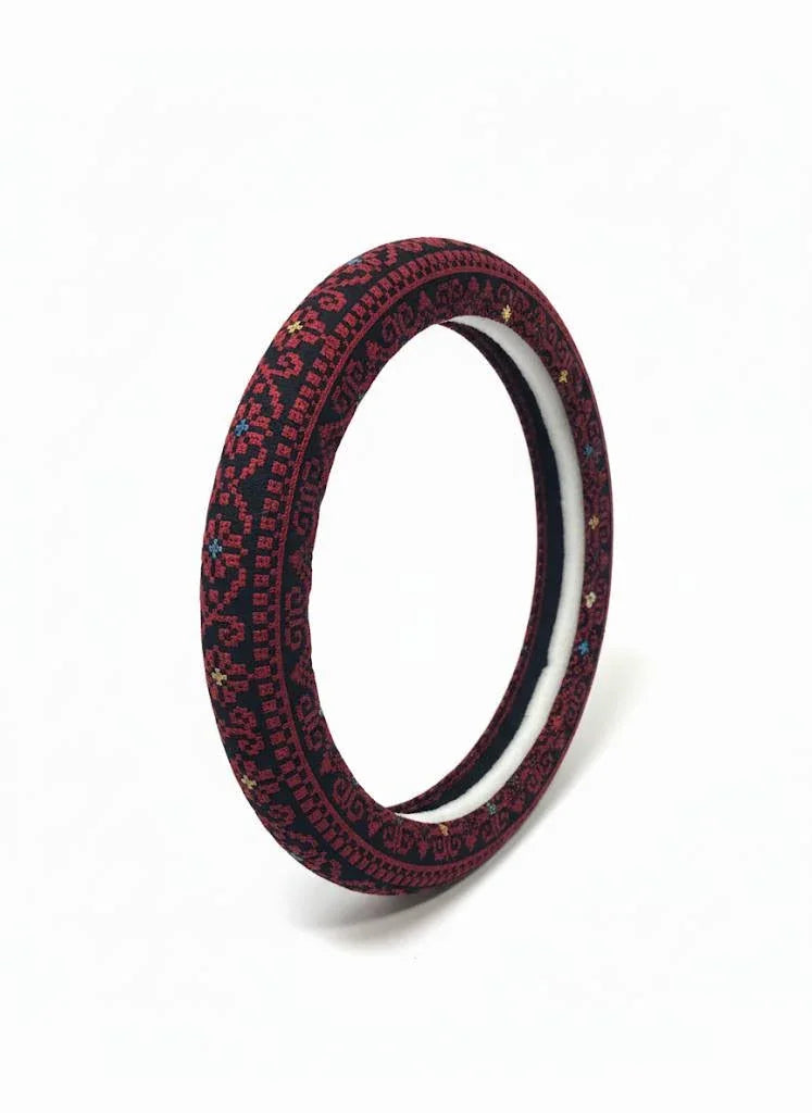 Steering Wheel Covers- Giving Your Steering Wheel A Bold And Authentic Look Palestinian Elegance