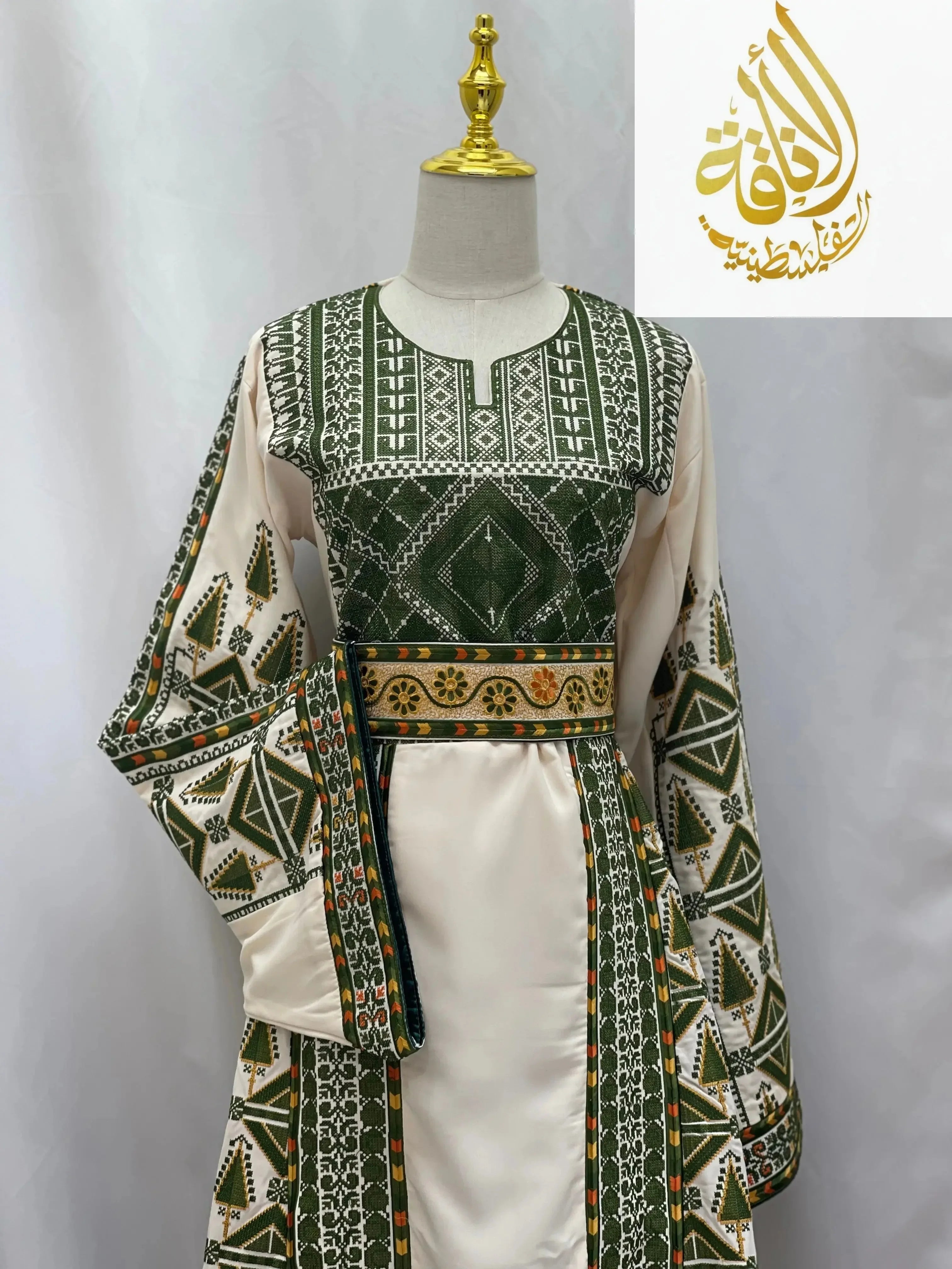 Thoub Alsafa Embroidered: Timeless Elegance & Intricate Craftsmanship Palestinian Elegance