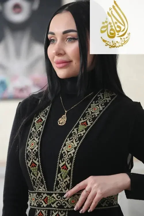  Soft and flowing chiffon vest with detailed floral embroidery.