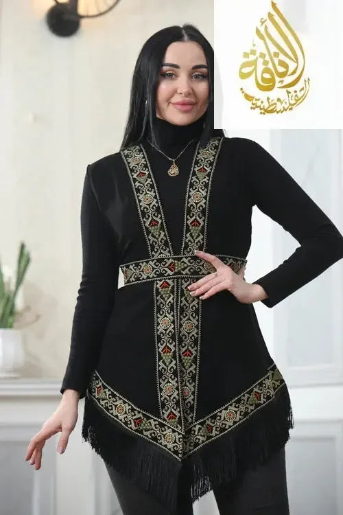  Soft and flowing chiffon vest with detailed floral embroidery