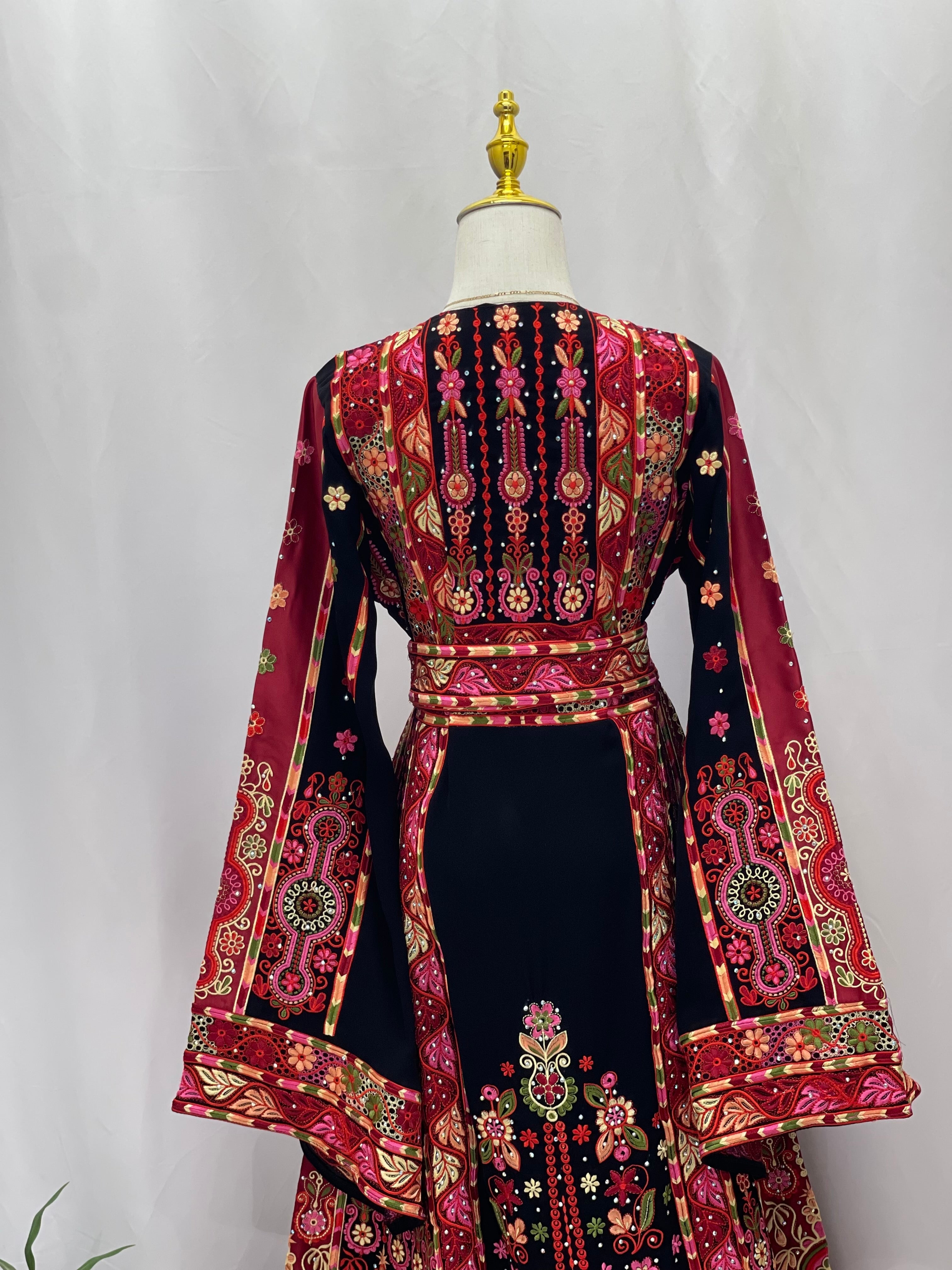 Full Embroidered Thoub Palestinian Elegance