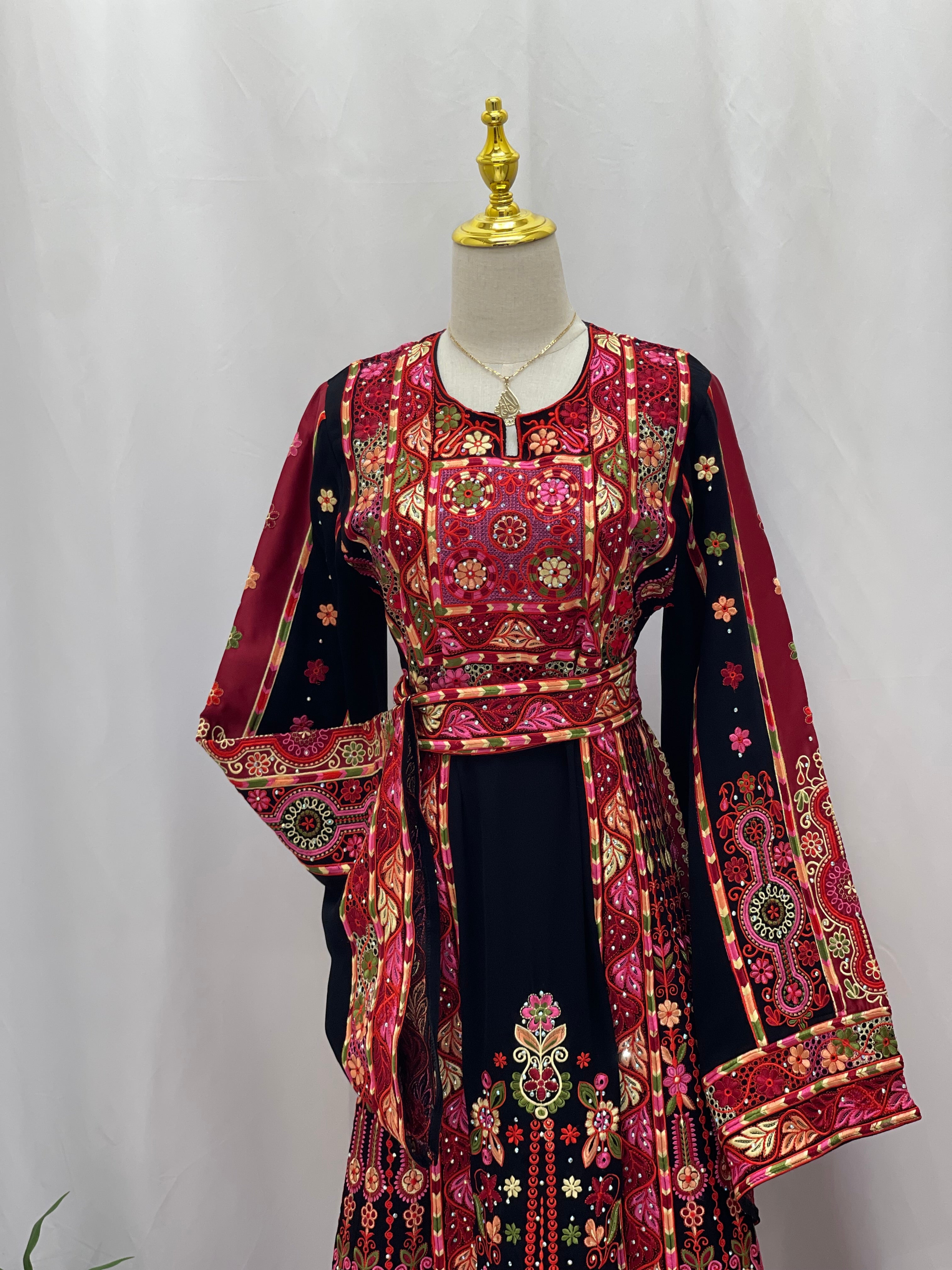 Full Embroidered Thoub Palestinian Elegance