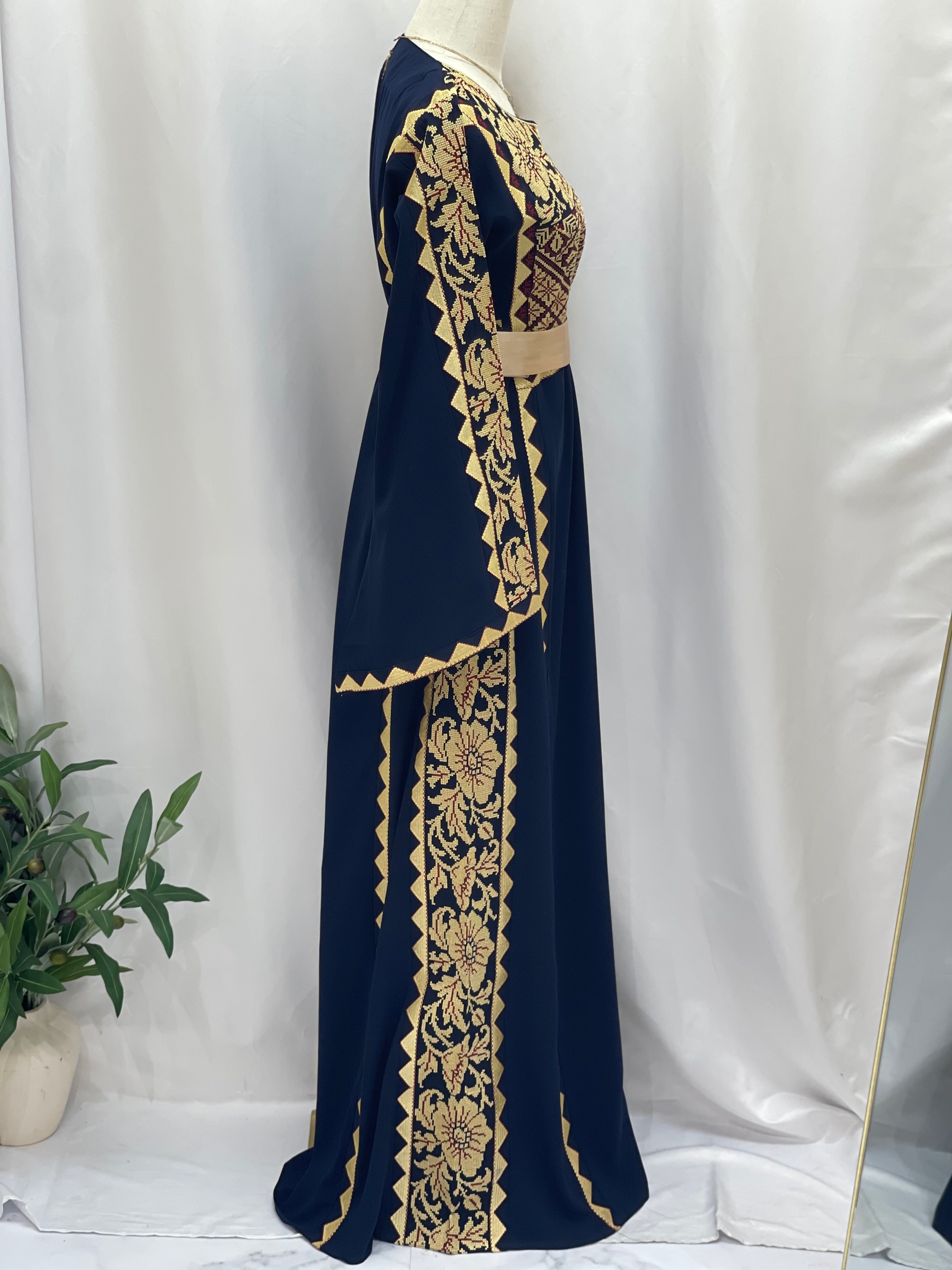 Stylish Embroidered Thoub with Dual-Style Belt: Elegance and Versatility Palestinian Elegance