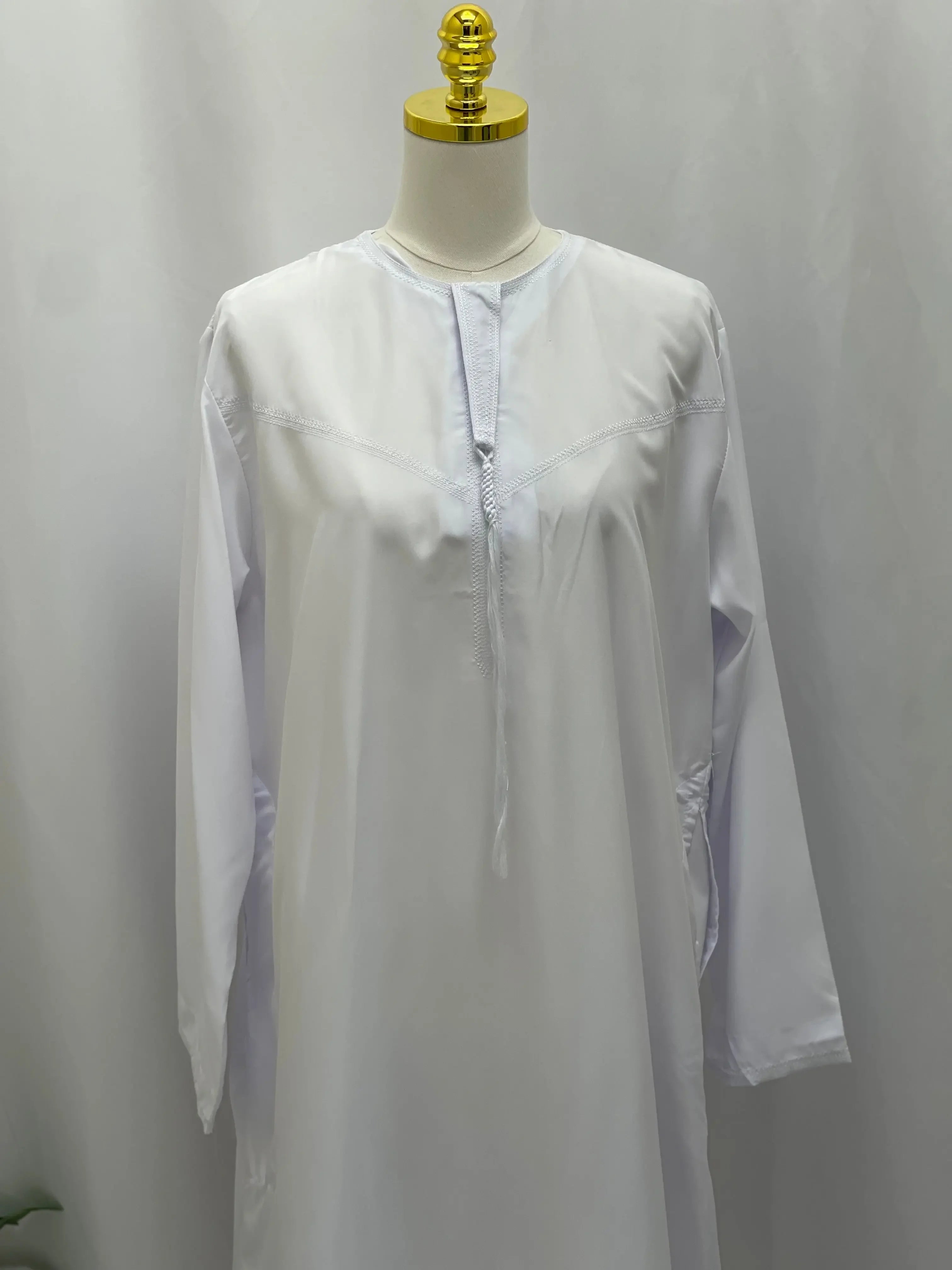 Men's High-Quality Thobe with Sharshoba Tassel -l Palestinian Elegance