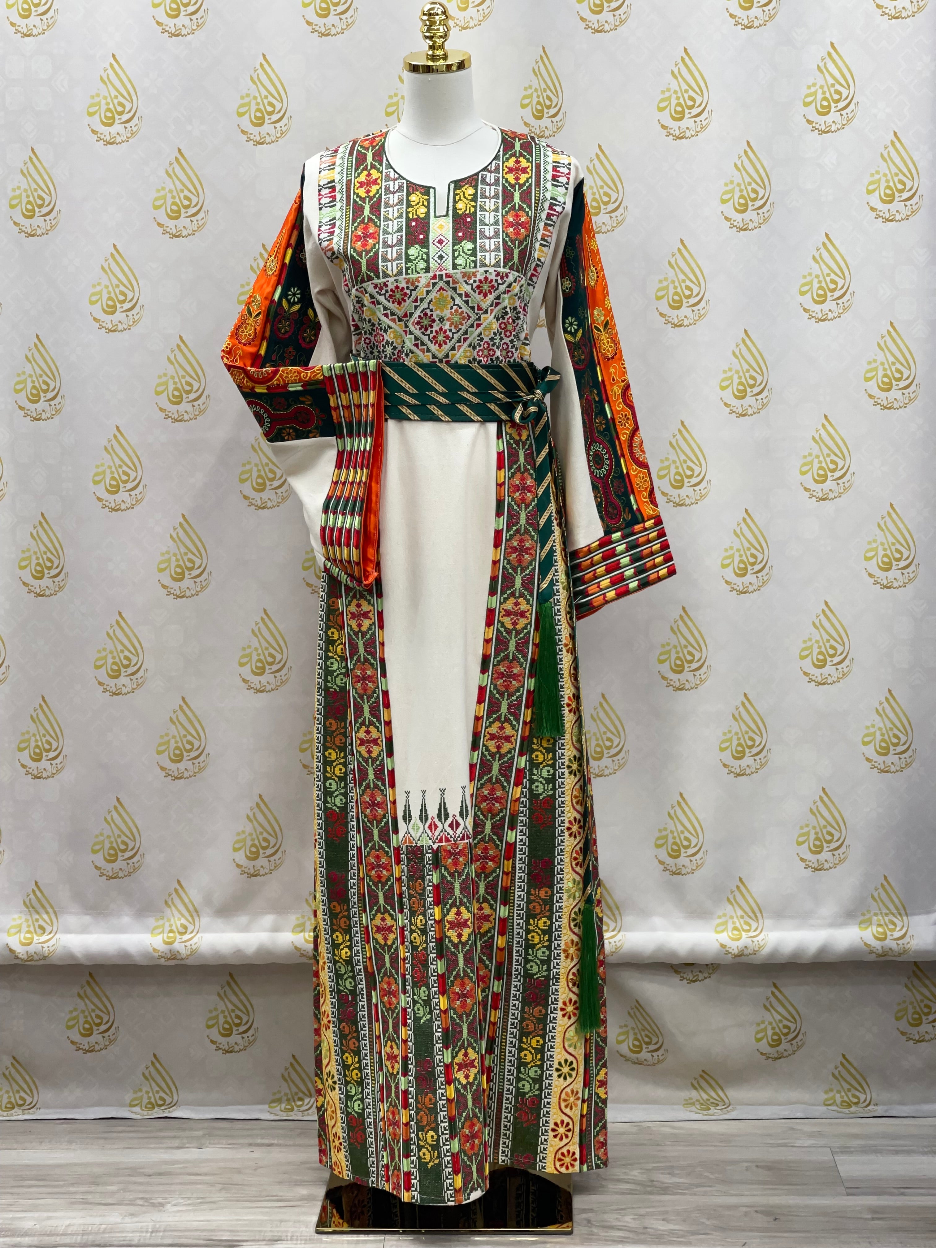 Etamin Embroidered Thoub: Tradition Meets Modern Elegance Palestinian Elegance