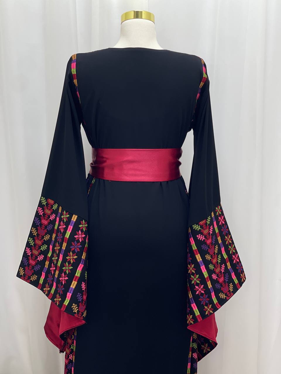 Ward Al-Turath Embroidered Thobe