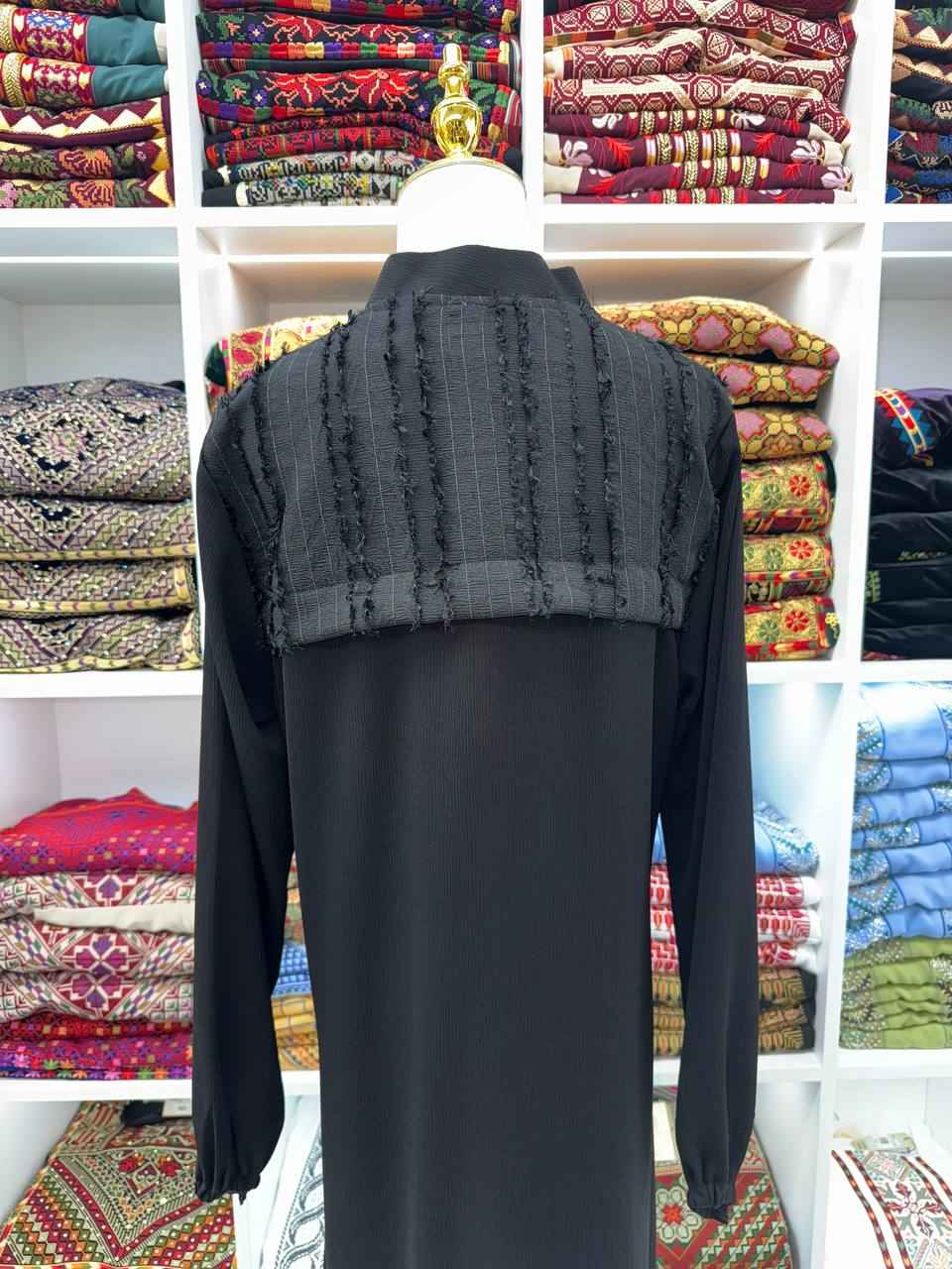 Essential Elegance Black Abaya — Where Comfort Meets Timeless Style