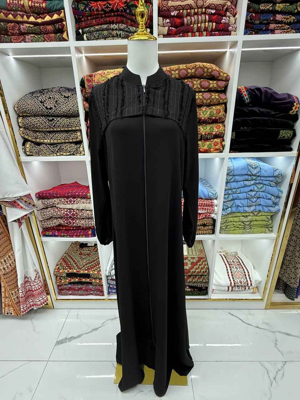 Essential Elegance Black Abaya — Where Comfort Meets Timeless Style