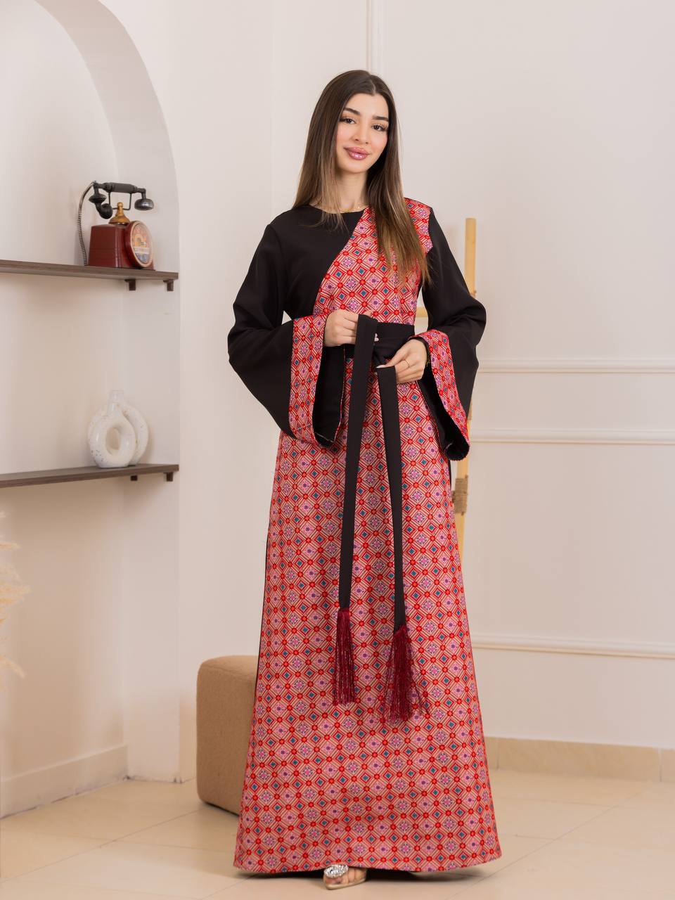 Heritage Grace Embroidered Thobe