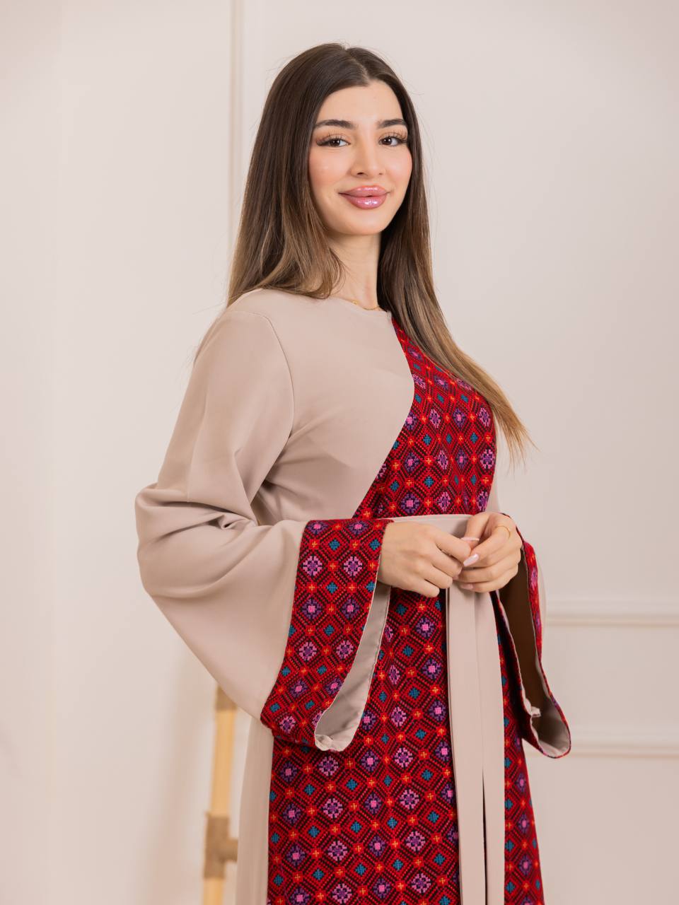 Heritage Grace Embroidered Thobe