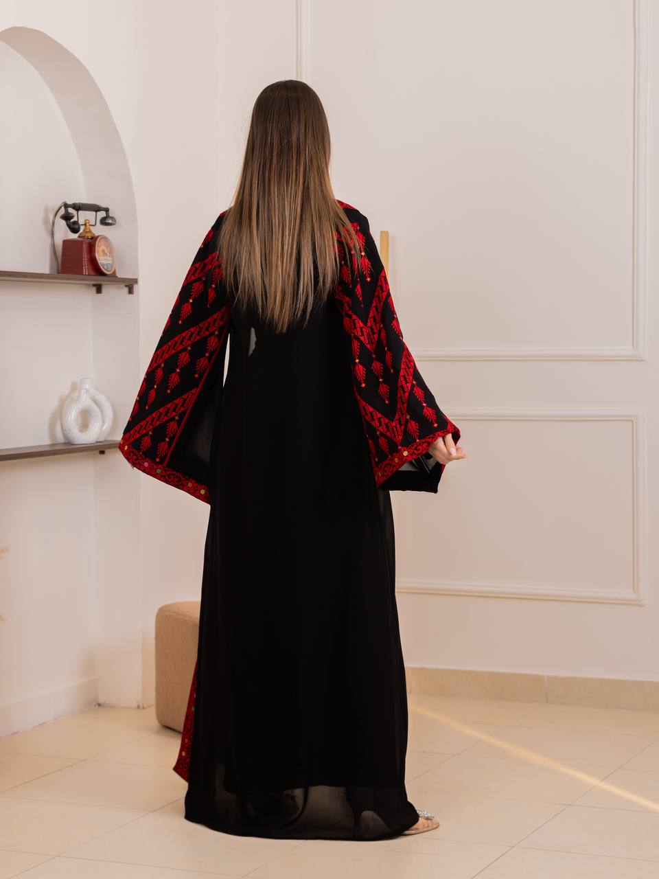 Layal Al-Quds Embroidered Bisht Set