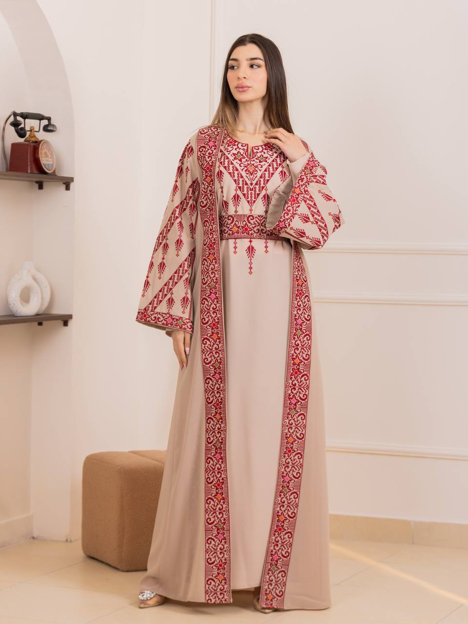Layal Al-Quds Embroidered Bisht Set