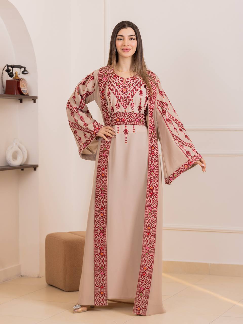 Layal Al-Quds Embroidered Bisht Set