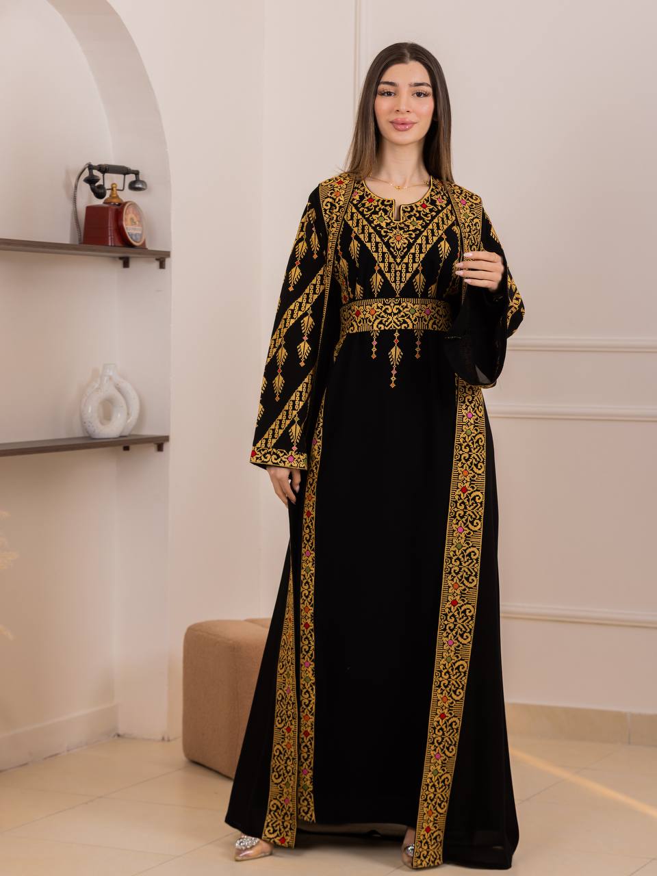 Layal Al-Quds Embroidered Bisht Set