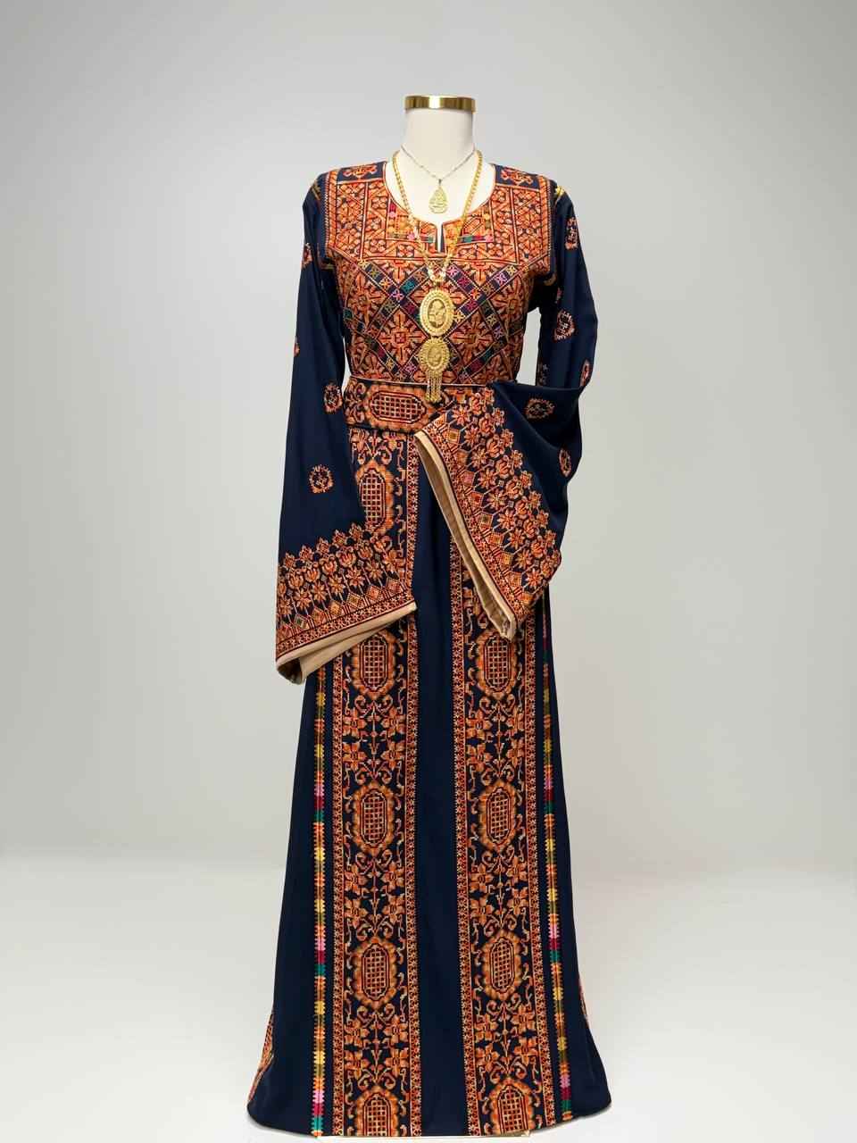 Thobe Aroq Al-Onsa Heritage Dress
