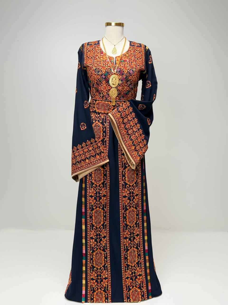 Thobe Aroq Al-Onsa Heritage Dress