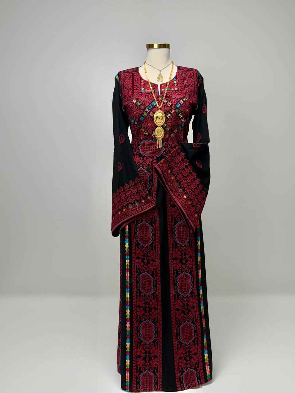 Thobe Aroq Al-Onsa Heritage Dress
