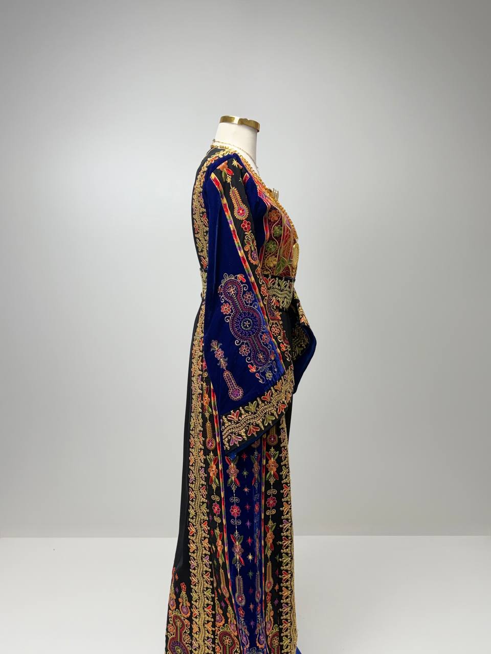 Thobe Qasr Al-Turath