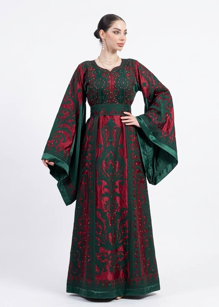 Thobe Jawharat Al-Zamrud