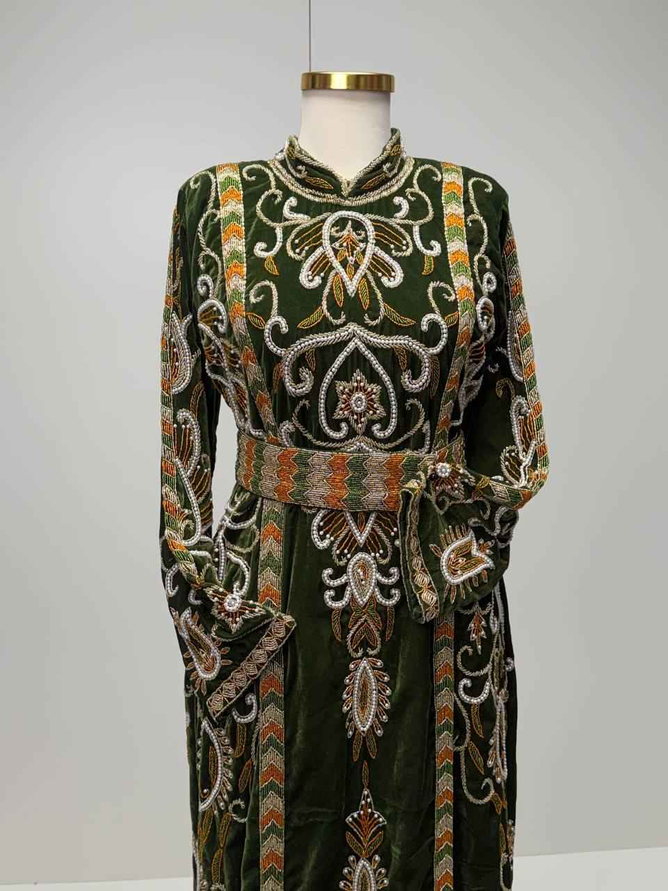 Royal Emerald Hand-Beaded Velvet Thobe - Palestinian Elegance