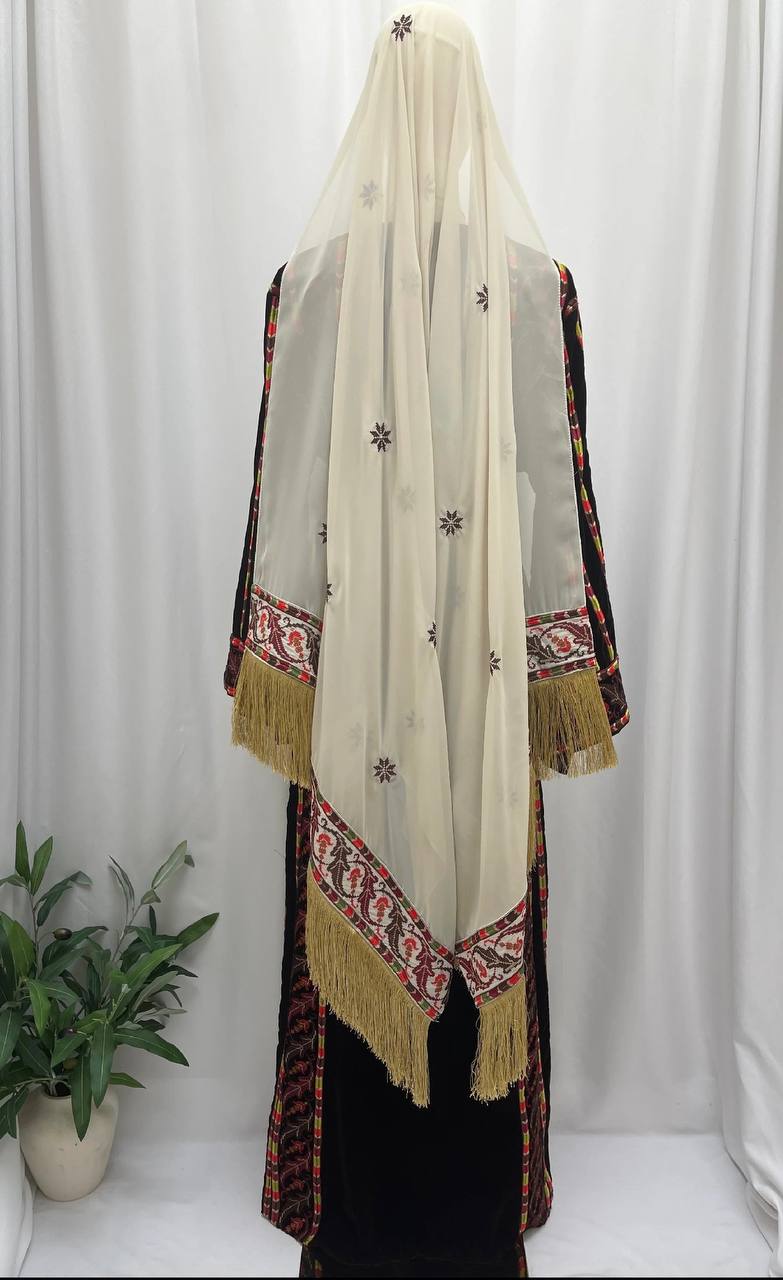 Ivory Heritage Embroidered Shawl