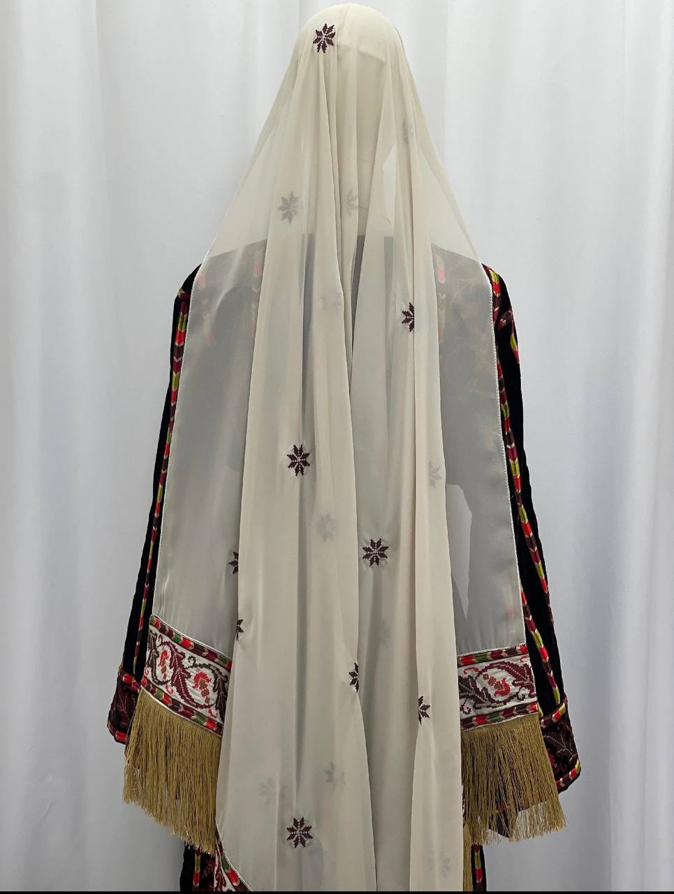 Ivory Heritage Embroidered Shawl