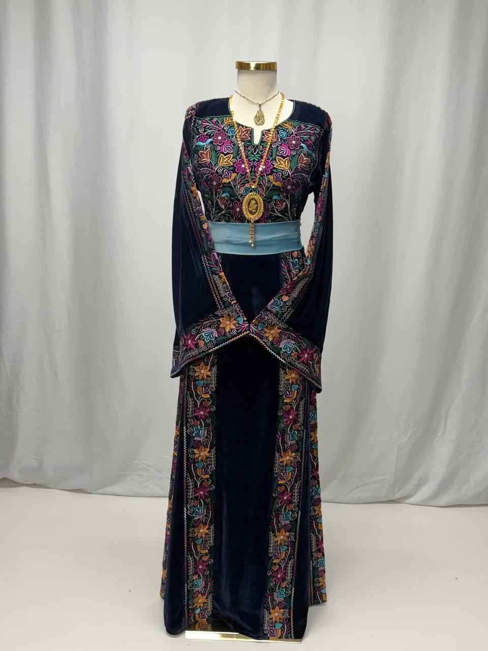Velvet Heritage Embroidered Thobe