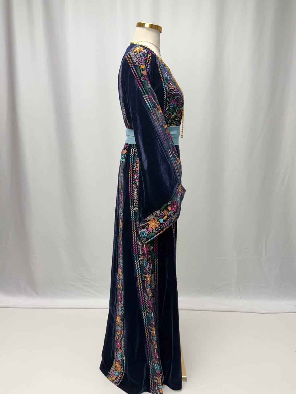 Velvet Heritage Embroidered Thobe