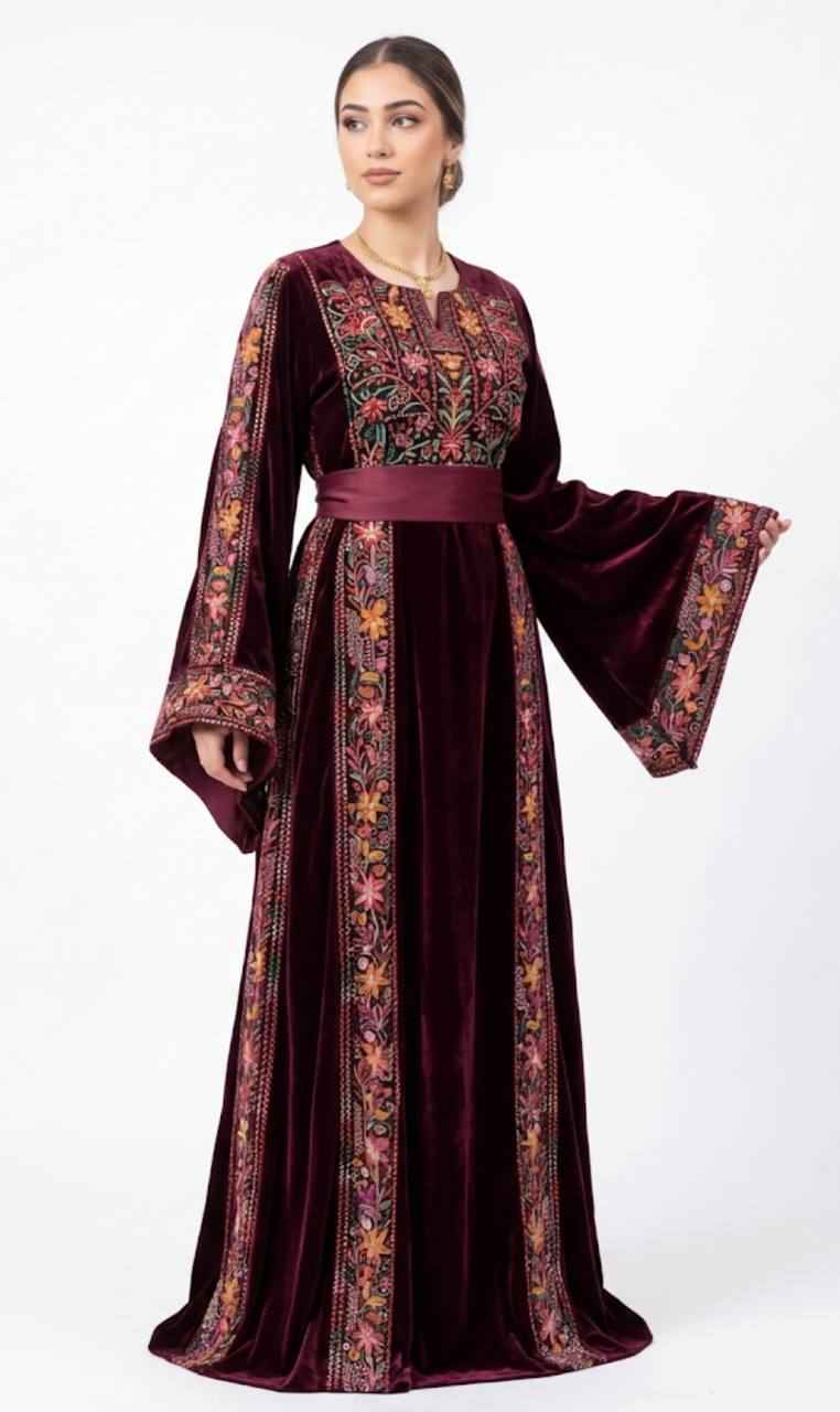 Velvet Heritage Embroidered Thobe