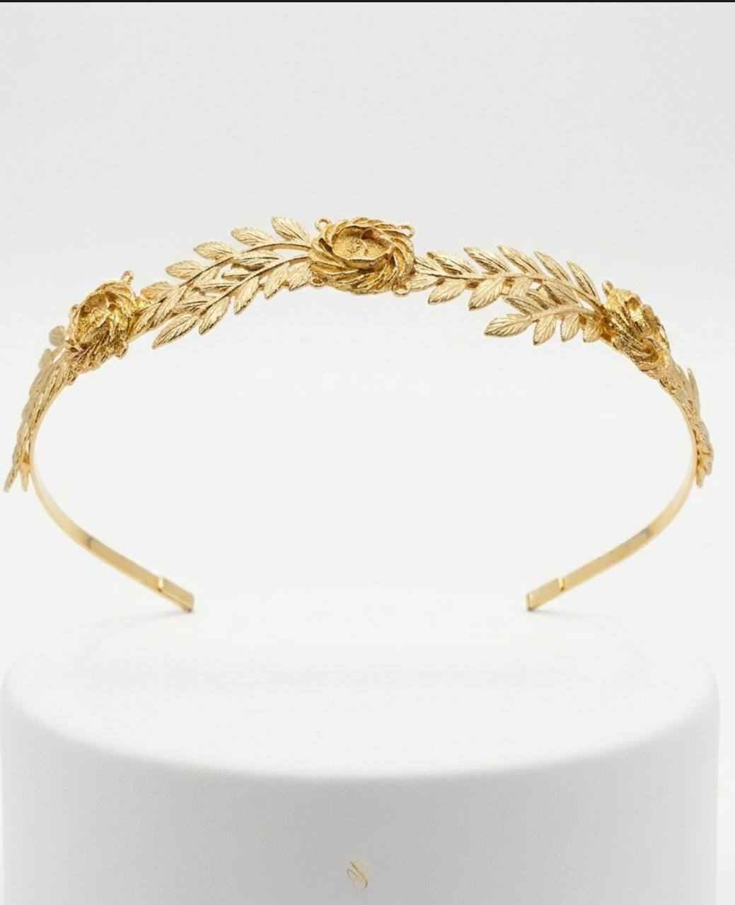 Golden Heritage Leaf Crown