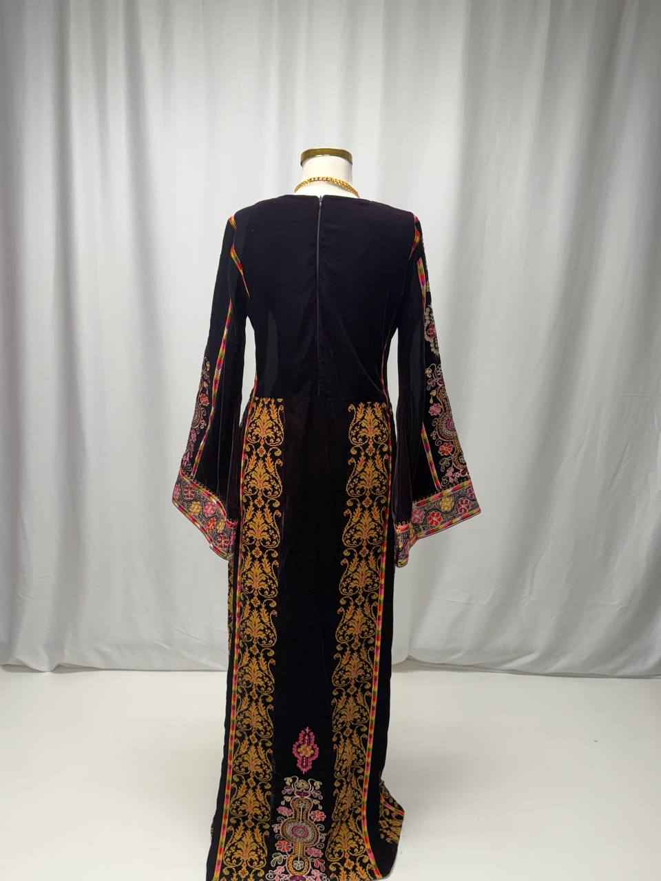 Rimaz Velvet Heritage Thobe