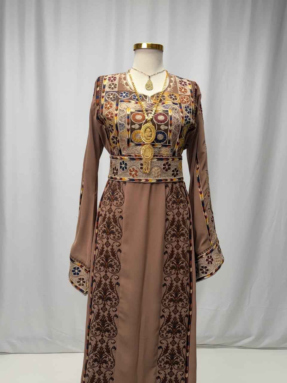 Sienna Embroidered Heritage Thobe