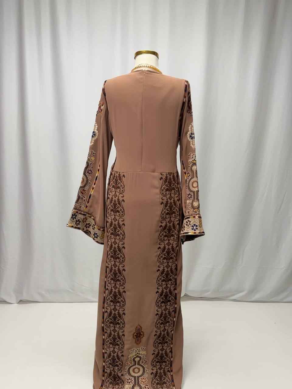 Sienna Embroidered Heritage Thobe