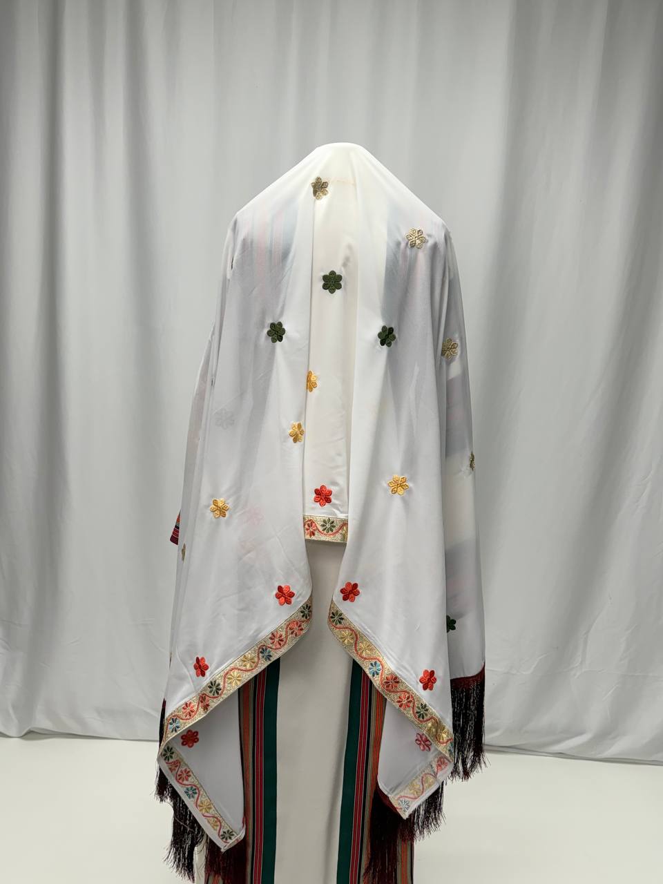 Ivory Majestic Heritage Shawl/Khirka - Palestinian Elegance