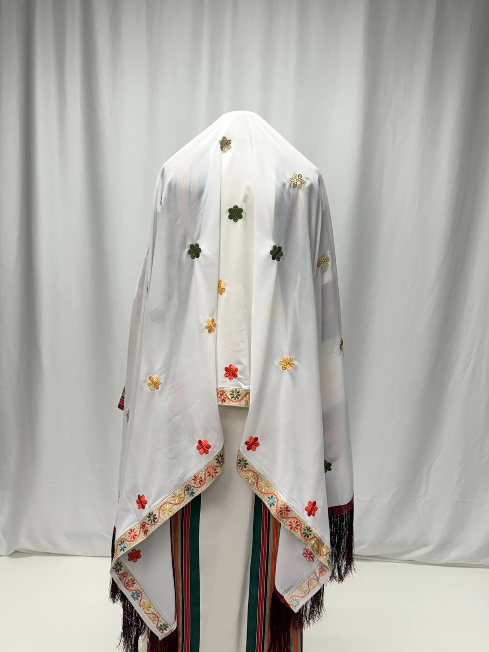 Ivory Majestic Heritage Shawl/Khirka - Palestinian Elegance