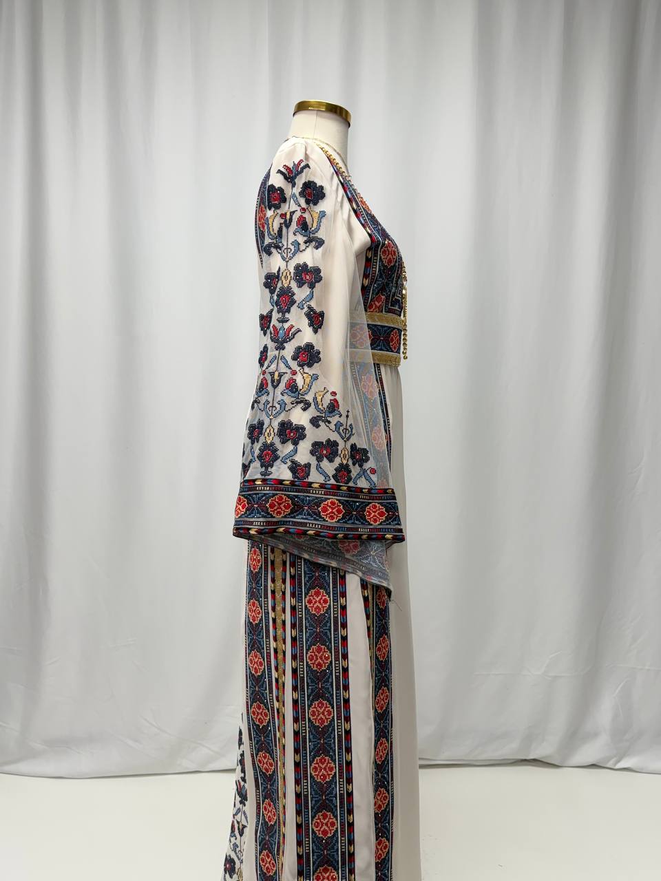 Yara Heritage Thobe