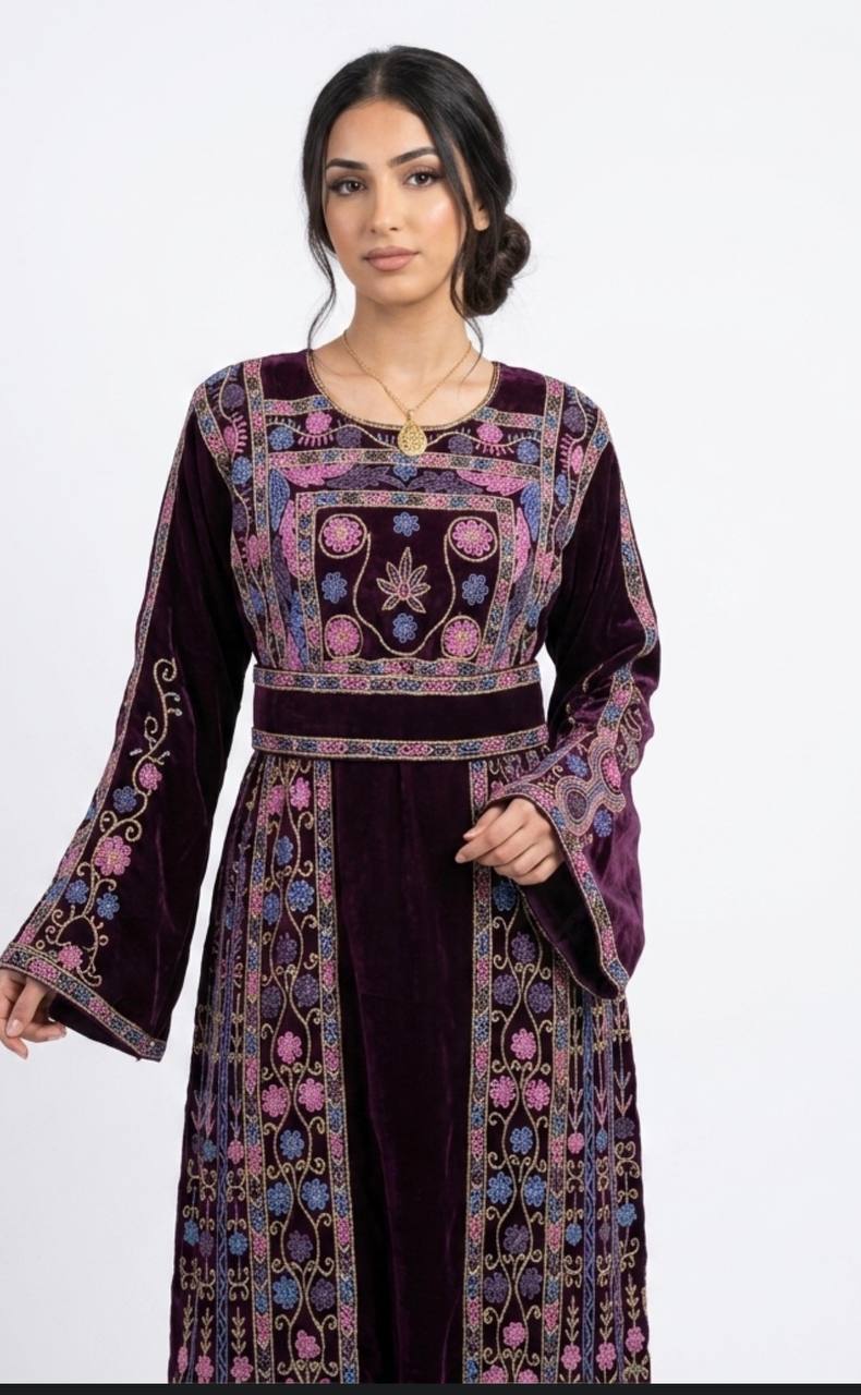 Velora Hand-Beaded Velvet Thobe