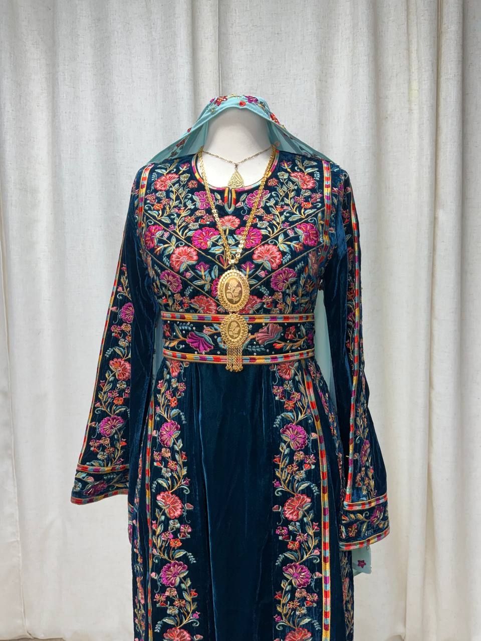 Razan Petrol Velvet Heritage Thobe